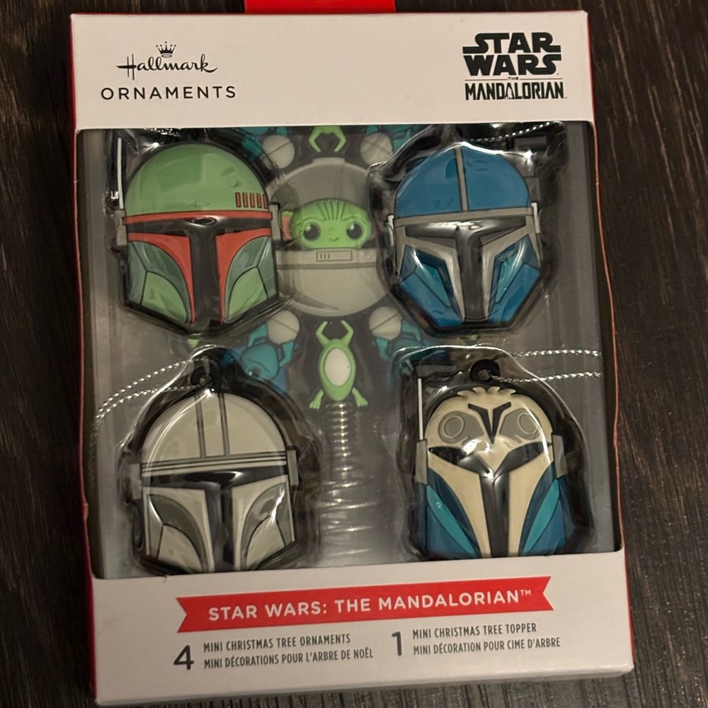 Hallmark Mandalorian Tree Topper Mini Ornament set